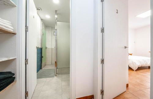 Amplia Casa Familiar con Calefacción, cerca de Sierra Nevada y Granada - Foto 16