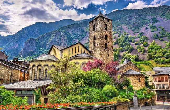 Passeio a pé privado por Andorra com guia local e traslado - Foto 1
