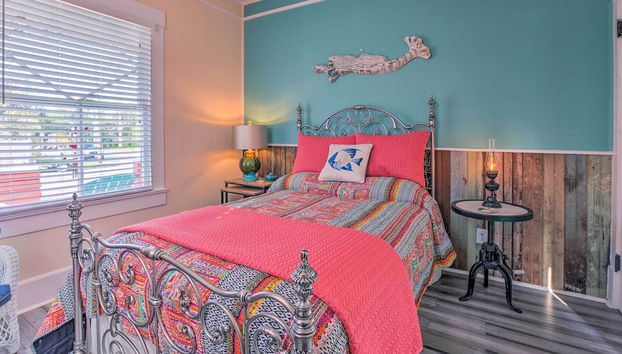 Bright Texas Retreat Near Pleasure Pier & Beach - Foto 3, Interior