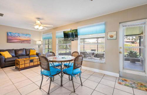 Sunny Cottage with lanai and garage, only 4 miles from Siesta Key - Foto 23