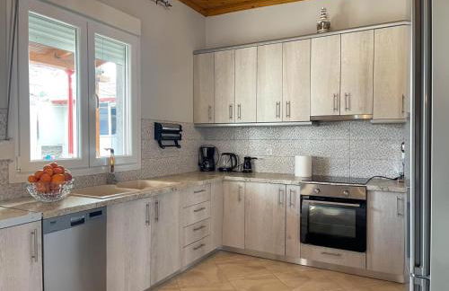 Dimosthenis house, private pool & sauna - Foto 12