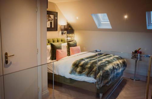 Loft Room with King Size Bed with En Suite Bath - Foto 3