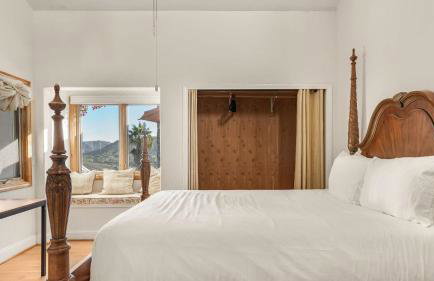 Resort-Style Estate w Pool Game Room Tennis Court Near Wineries The Tennis Ranch by AvantStay - Foto 30