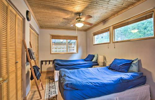 Remote Island Escape with Breathtaking Views - Photo 20