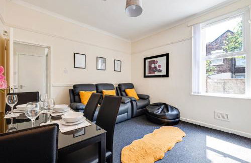 Ursula Sparkle Stays - Foto 19