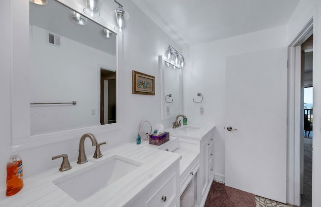 Magnificent Gulf View Condo 2 Bedroom Condo by RedAwning - Foto 26