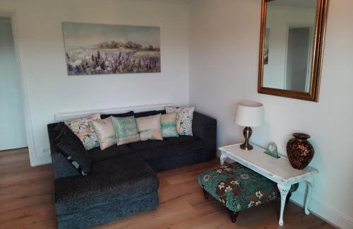 2 Bed Chalet, St Margaret's at Cliffe, South Coast - Foto 9