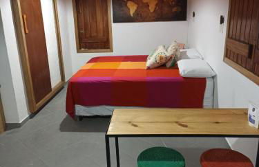 Apartamento Charmoso, Localização Privilegiada Enfrente Aeroporto - 2m orla mar - Foto 6