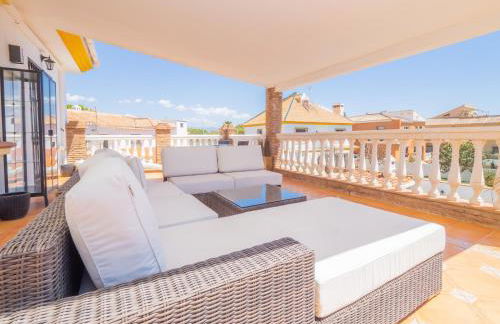 Cubo's Villa Yedra Guadalmar - Photo 32