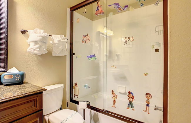 Comrow Castle Magical Getaway - Photo 27