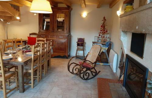 Gîte charentais avec cour privative, baby-équipement, télétravail, vélos, BBQ, animaux acceptés - FR-1-653-170 - Foto 7