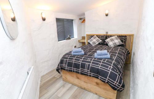 Woodpecker - Photo 10