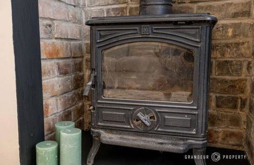 Pottery Place by Grandeur Property - Photo 19