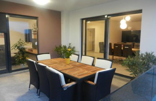 Villas A & N - Photo 5