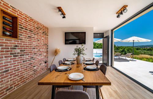 Villa Matea - heated pool, peace, view - Photo 8