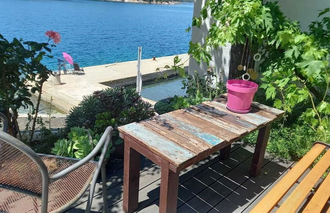 Apartment Located Directly on the Sea, With sea Views and Stunning Views - Photo 18