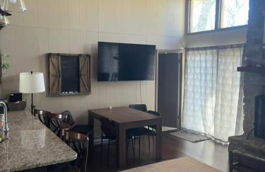 Beech Mountain Swiss-style Chalet - Foto 4