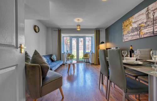 NEC Exhibitor Home, Stay near Birmingham Airport - Foto 37