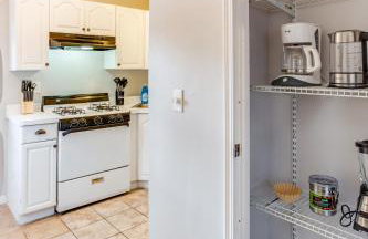 3BR Home with In-Unit Laundry Parking and Sound Bar - Foto 37