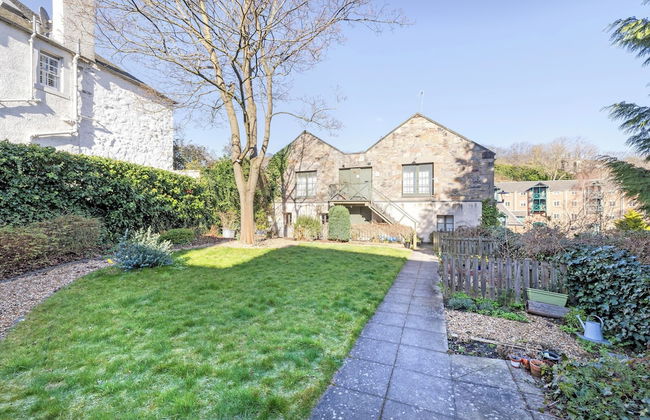 Secluded Brewery Apartment - Foto 35