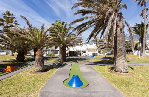 Home2Book Cozy Apt Pool & Tenis Court, El Porís - Foto 29