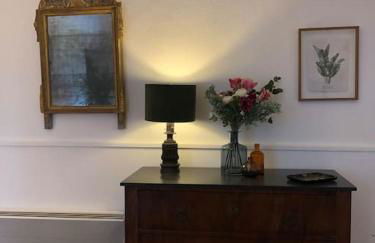 Ulysse, Appartement Spacieux au Centre Historique d'Uzès en rez-de-chaussée avec extérieur, proche parking des Marroniers - Foto 17