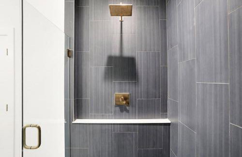 Spacious SoHo-Style Townhouse-Family Friendly - Foto 25