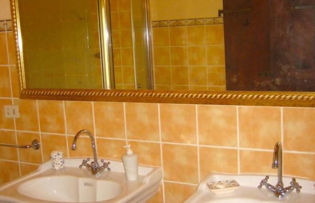Stunning private villa for 6 guests with private pool, TV, pets allowed and parking - Foto 14