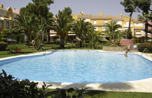 Magnífico adosado de esquina con vistas al golf playas Islantilla - Foto 36