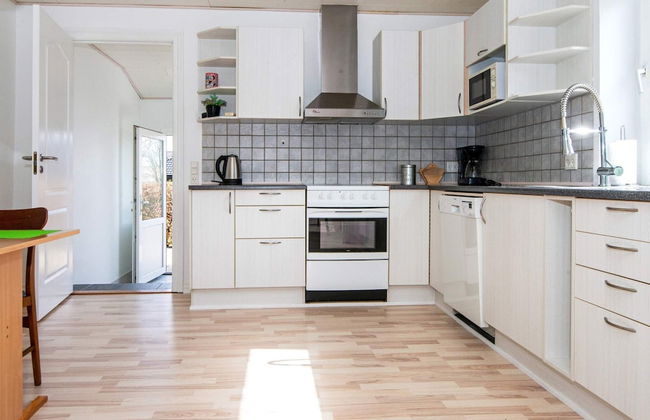 4 Person Holiday Home in Toftlund - Foto 4