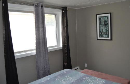 Grand Red - six-bedroom apartments near the UND campus - Foto 21