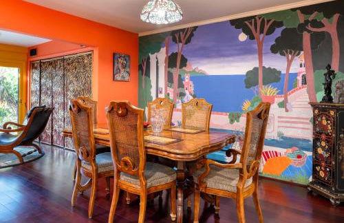 Artist Haven Meets Bali-esque Pool And Garden - Foto 11