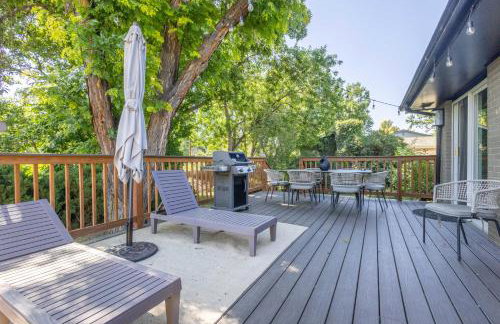 Hot Tub House with BBQ Deck and Workspace - Foto 8