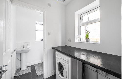 3-Bed, Sleeps 6, Near M1/M62 - Foto 25