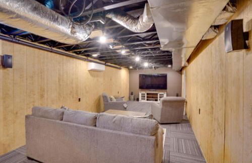 Game Room and Spacious Yard 10-Acre Catskills Home! - Foto 29