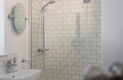 Moorside Cottage - Beautiful North Yorkshire Stone Cottage - Photo 19