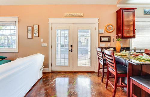 Heart of Historic Chickamauga! Chic Studio with Pool - Foto 7