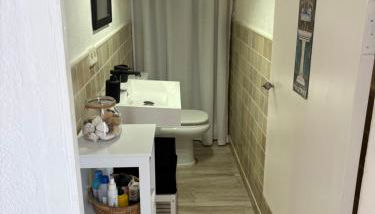 Estudio a 10 minutos del Puerto Banus - Photo 5