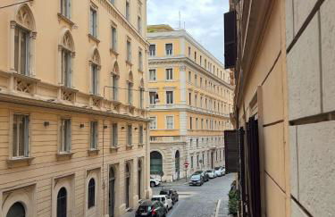 Ludovisi Barberini Grand Apartment - Photo 34