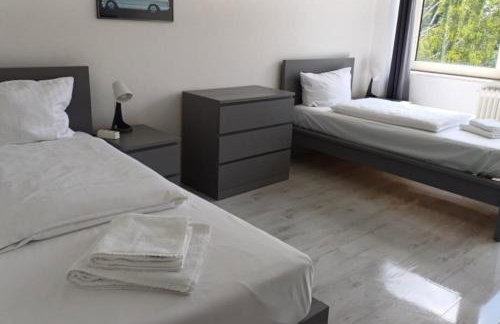 BoLA 7 Mehrbettapartment Hamburg 2 Betten Monteure, Küche, Bad - Foto 1
