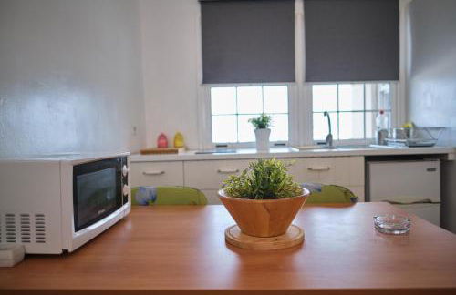 CENTRICO Y LUMINOSO ESTUDIO EN SANTA CRUZ - Foto 3