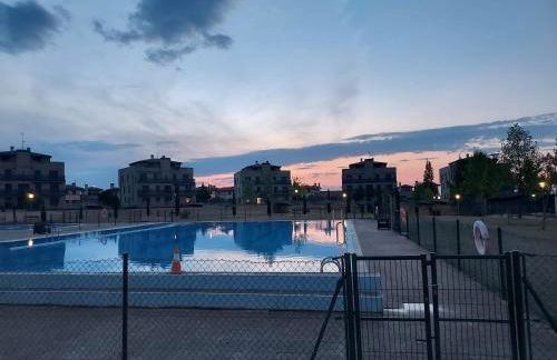 Adosado en Cirueña con Chimenea y barbacoa - Foto 33