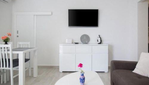 Serious Job Apartment - One Bedroom Apartment with Shared Terrace ve i - Foto 4