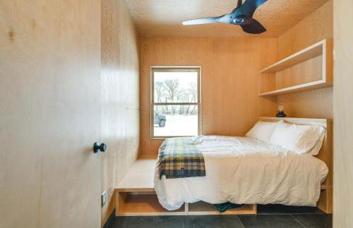 Riverfront Montana Retreat - Deck, Fire Pit and Pond - Foto 20