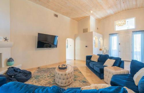 Cave Creek- Basketball Putt Putt Pool & Games - Foto 7