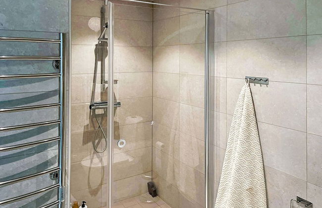 Room in Guest Room - 5 Min Walk Eurovision Hyllie - Foto 4