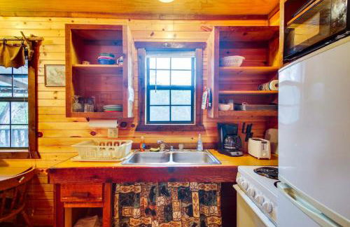 Cedar Falls Cabins #6 Hillside with Views! - Foto 10