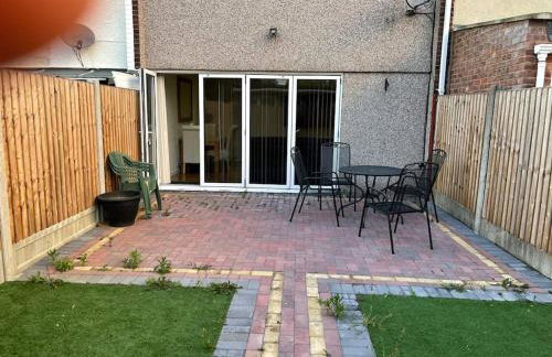 5 Bedroom House by monishortlets - Foto 31