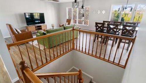 Waterfront Retreat By Henn House Properties - Photo 5