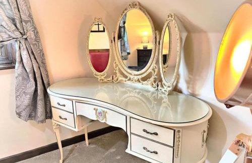 Primrose 15-Kaowood-Hot Tub-Pet friendly-Tenby - Foto 8